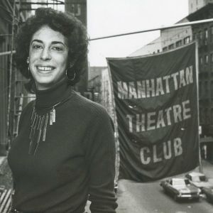 Video: Go Behind Manhattan Theatre Club in New ALL ARTS Doc With Sarah Jessica Parker, André De Shields & More
