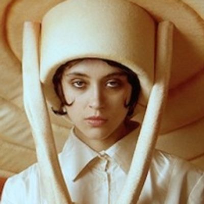 VIDEO: France's Pomme Releases Video for 'Very Bad'