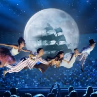 Toby Schmitz And Alison Whyte To Star In PETER PAN - THE 360° ADVENTURE