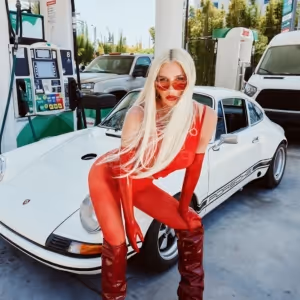 Kesha Releases New Single 'DELUSIONAL'