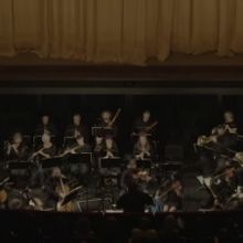 VIDEO: Opening Night of New York Ballet Included Impromptu Performance by Orchestra