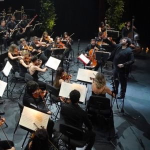 La orquesta Larios Pop del Soho despide la temporada con un concierto de musicales