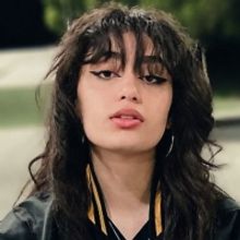 Safiyah Hernandez Releases 'Skateboard' Single