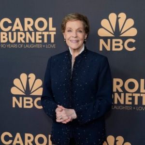Julie Andrews, Dick Van Dyke, & More to Appear in MARY POPPINS ABC Special