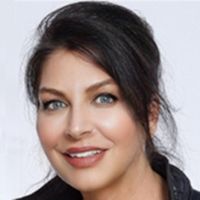 Tammy Pescatelli Comes to Comedy Works Landmark This Week
