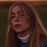 shy martin Releases New Single 'glued to the floor'