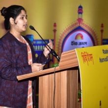 Future Writers Pitch Story Ideas To Leading Publisher