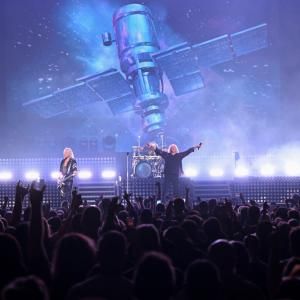 DEF LEPPARD & GOO GOO DOLLS Tour Kicks Off Spring 2027
