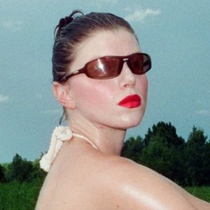 Elke Shares Cover of Beck's 'The Golden Age'