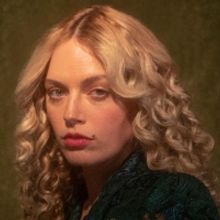 Ashe Releases New Track 'Love Is Letting Go' Featuring Diane Keaton