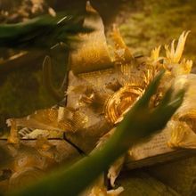 Video: New WICKED: FOR GOOD Promo Showcases Elphaba's Magical Abilities