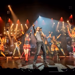 Review: WE WILL ROCK YOU at Stage Palladium Theater, Stuttgart