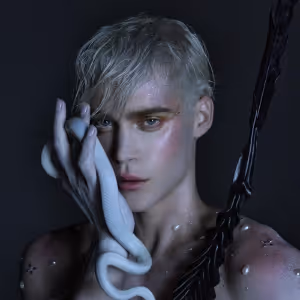 Micah McLaurin Releases New Pop Single 'Medusa'
