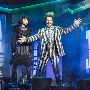 2 Broadway Shows Close This Weekend