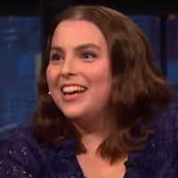 VIDEO: Beanie Feldstein Talks FUNNY GIRL Audiences & Her Engagement on LATE NIGHT Video