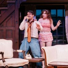 Review: NOISES OFF at Keegan Theatre