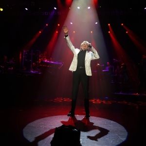Barry Manilow Accepts Lifetime Residency at Westgate Las Vegas Resort & Casino
