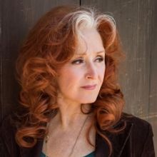 Bonnie Raitt Comes To DPAC June 7, 2022