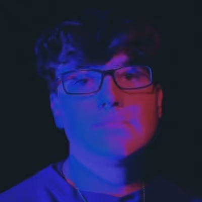 Rob Eberle Releases New Single 'far'