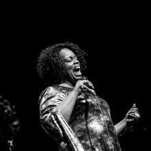Review: DIANNE REEVES: LOVESTRUCK Is Spreading Love at Jazz At Lincoln Center