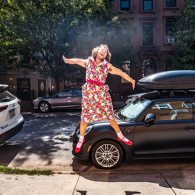 Noah Seltzer Will Bring Solo Clown Show HERE COMES ALMOST To Edinburgh Fringe