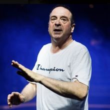 Review: ENGLAND AND SON, Tron Theatre