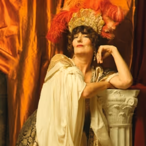 Full Cast Set For PLAYHOUSE CREATURES at the Orange Tree Theatre