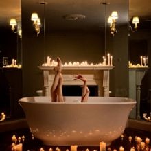 Watch SWAN LAKE BATH BALLET Featuring Ballet Dancers Performing From Their Bathtubs A