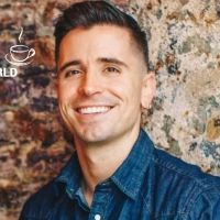 Wake Up With BWW 10/27: NEW YORK, NEW YORK is Headed to Broadway, and More!