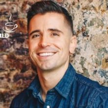 Wake Up With BWW 10/27: NEW YORK, NEW YORK is Headed to Broadway, and More!