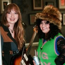 Madison Cunningham Unveils 'Hospital (One Man Down)' Featuring Remi Wolf