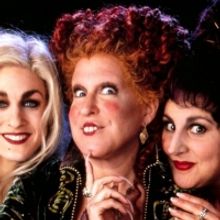 Original HOCUS POCUS Cast Will Reunite for Sequel, Says Bette Midler