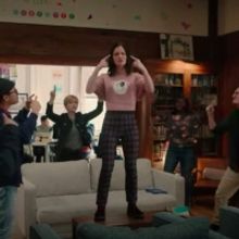 VIDEO: Watch the Performance of 'Fight Song' Featuring Deaf West Theatre Company on Z