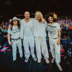 Neil Francis to Make Hollywood Bowl Debut in November