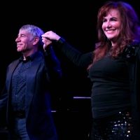 BWW Review: DEBBIE GRAVITTE PLUS ONE... WITH STEPHEN SCHWARTZ Turns Birdland Into a…