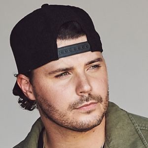 Breakout Country Hitmaker Josh Ross Releases Two-Song Pack 'Single Again' And 'Truck…