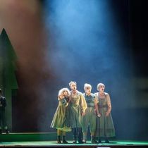 Review: HANSEL AND GRETEL at Her Majesty’s Theatre, Adelaide Festival Centre