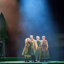 Review: HANSEL AND GRETEL at Her Majesty’s Theatre, Adelaide Festival Centre