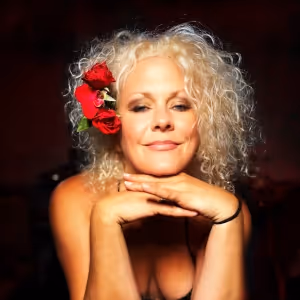 Amber Martin Shares 'Until Marianne' Video; Now On Tour