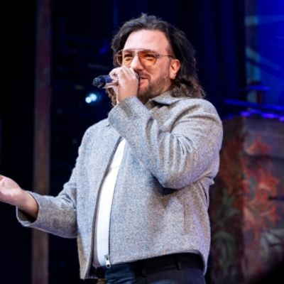 Video: JC Chasez Performs Encore at & JULIET