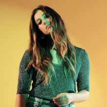 Laura Dreyfuss Releases New Single 'Sidelines'