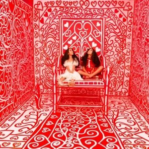 WONDERLAND DREAMS Exhibition by Alexa Meade to Close in September