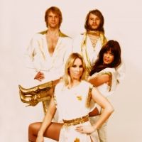 ABBA Tribute Band & National Philharmonic Play MAMMA MIA! Hits