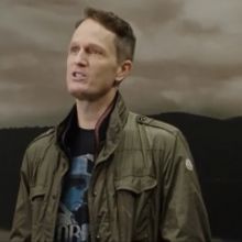 VIDEO: GIRL FROM THE NORTH COUNTRY's Todd Almond Performs 'Duquesne Whistle' on the S