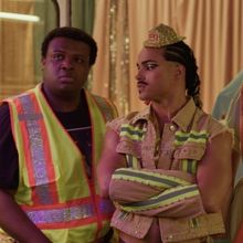 Video: Jaquel Spivey Stars in Trailer for Zombie Comedy QUEENS OF THE DEAD