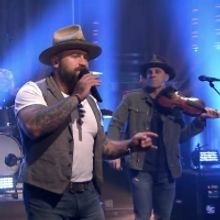 VIDEO: Watch Zac Brown Band Perform 'The Woods' on THE TONIGHT SHOW