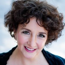 Lisa Viggiano Presents FROM LADY DAY TO THE BOSS