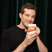 Wake Up With BWW 9/28: ANGELS IN AMERICA Benefit With Close, Linney, LuPone, and…