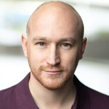 Interview: STUART MATTHEW PRICE of DAVOR/DANACH (BEFORE/AFTER) at THEATRE SPIELRAUM