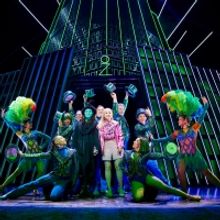Photos: Get A First Look At The New Non-Replica Production of WICKED in Hamburg